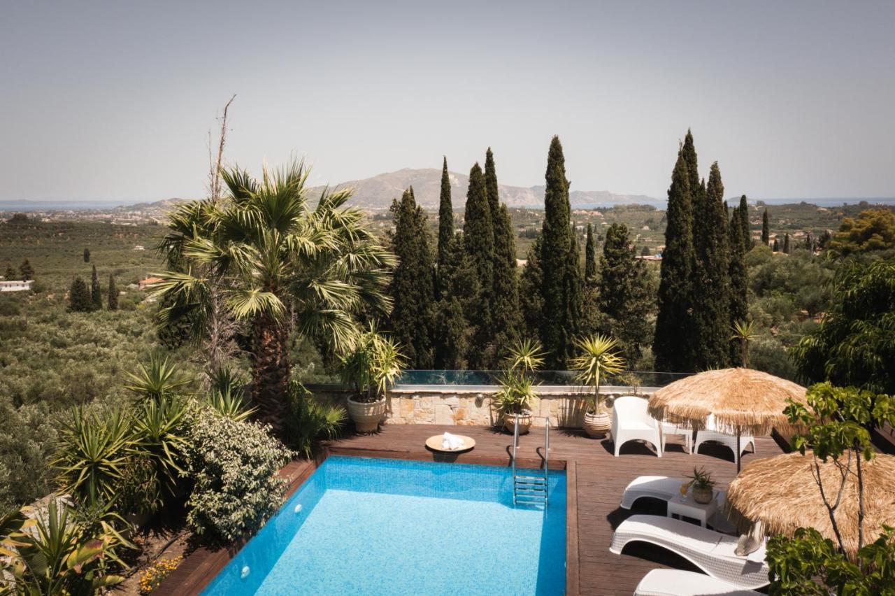 Ark Luxury & Private * Mouzákion